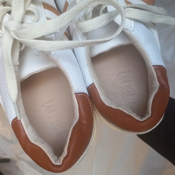 Mi.iM Sneakers Women's Size 9 - Picture 6 of 12